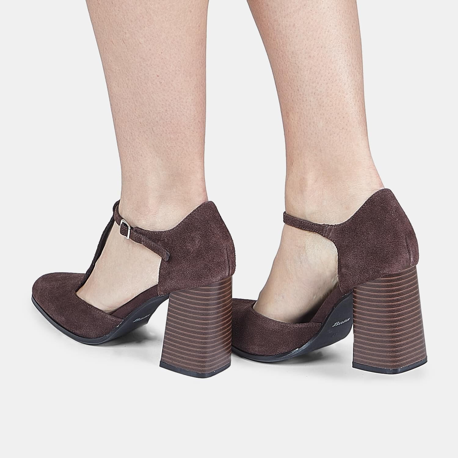 Bata Escarpins T-Bar daim femme élégants confortables
