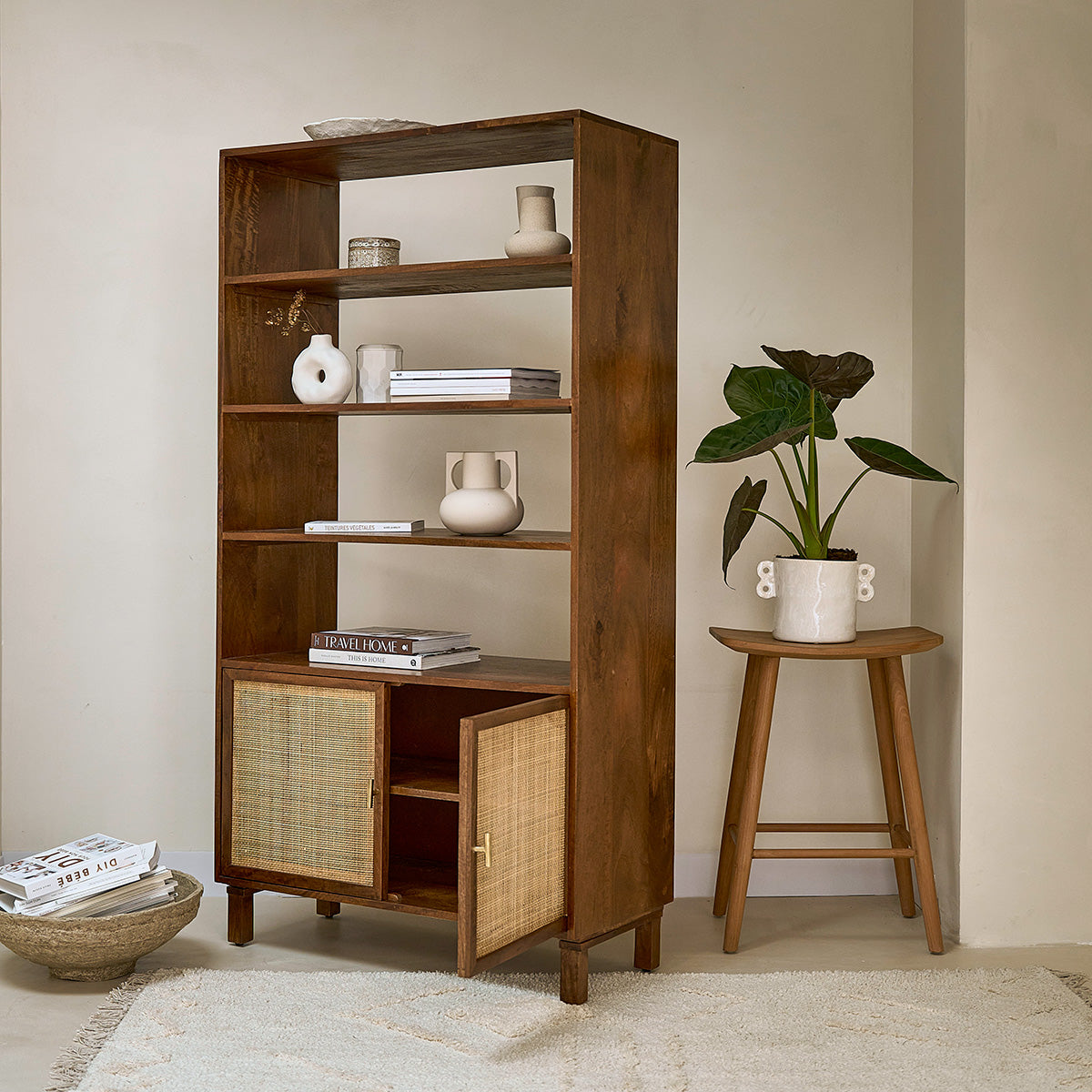 Berah Getah Salon bibliothèque manguier cannage noyer 170 cm