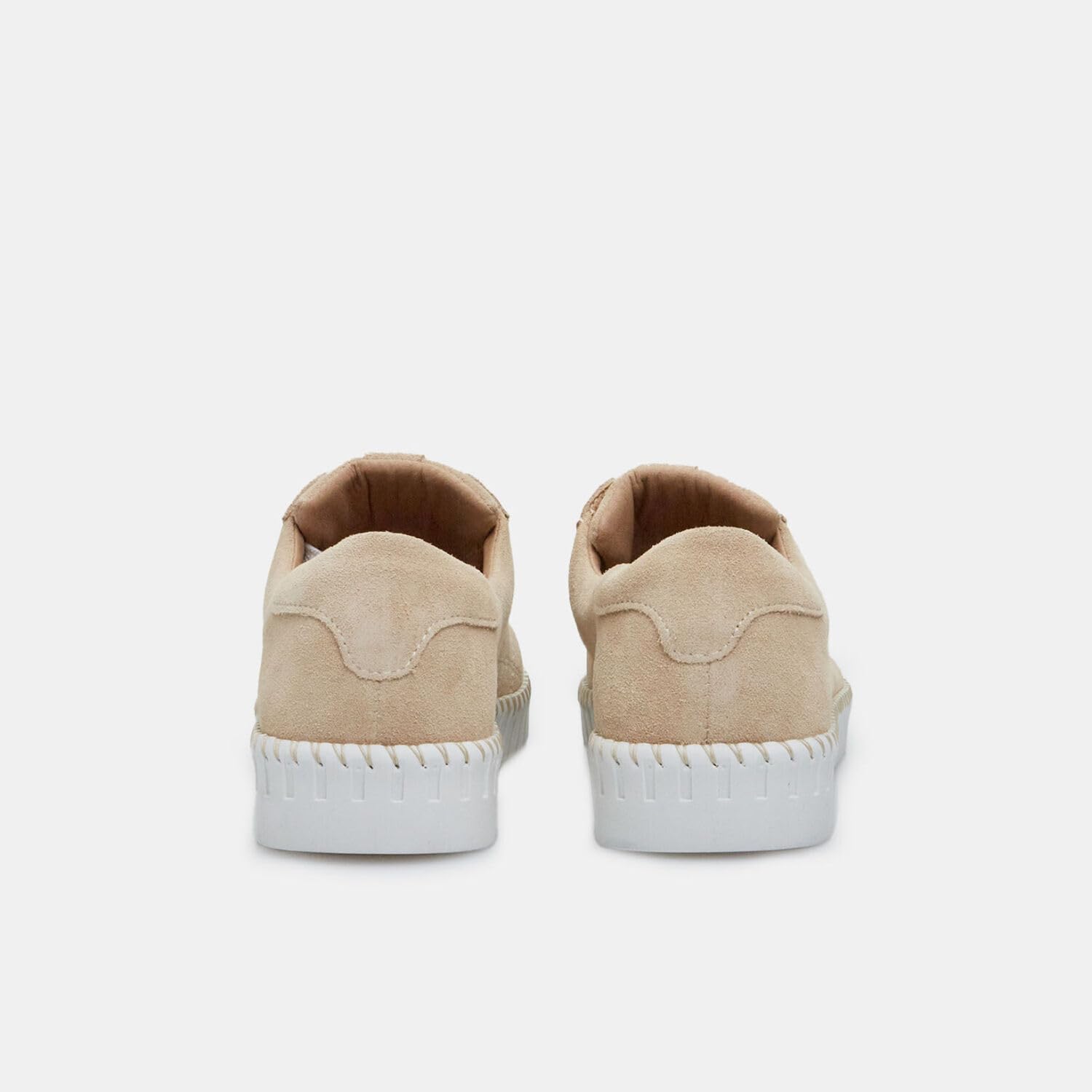 Bata Chaussures à lacets daim femme semelle crantée