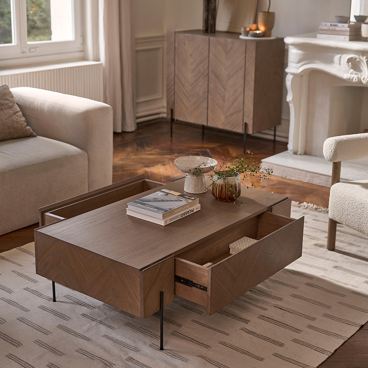 Berah Getah Calix table basse mindi métal 120 cm noyer