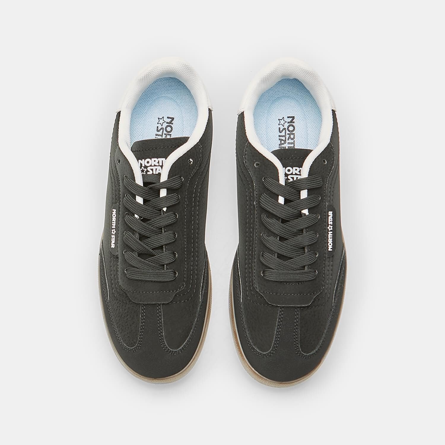 Bata North Star Striker Sneakers femme gomme