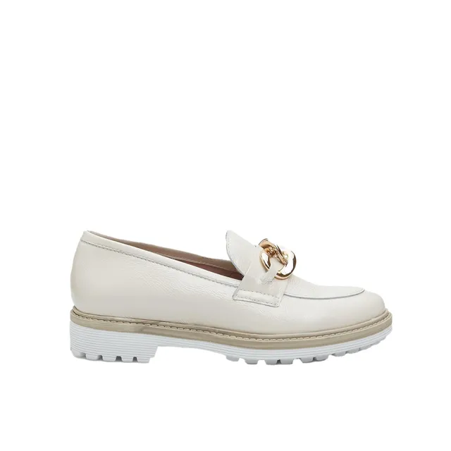Bata mocassins vernis femme 37 EU semelle track