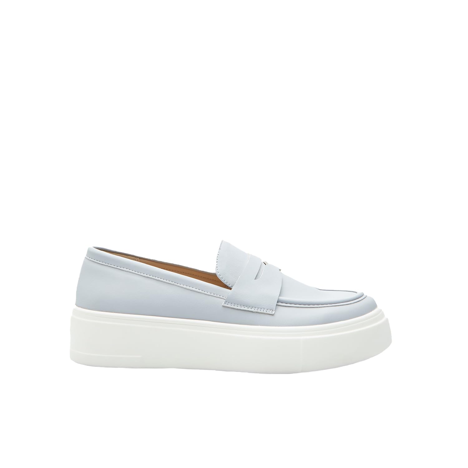 Bata Mocassins femme cuir bleus nude confortables