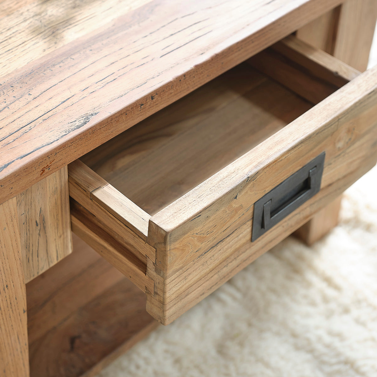 Berah Getah Cargo table basse teck recyclé 60 cm tiroir