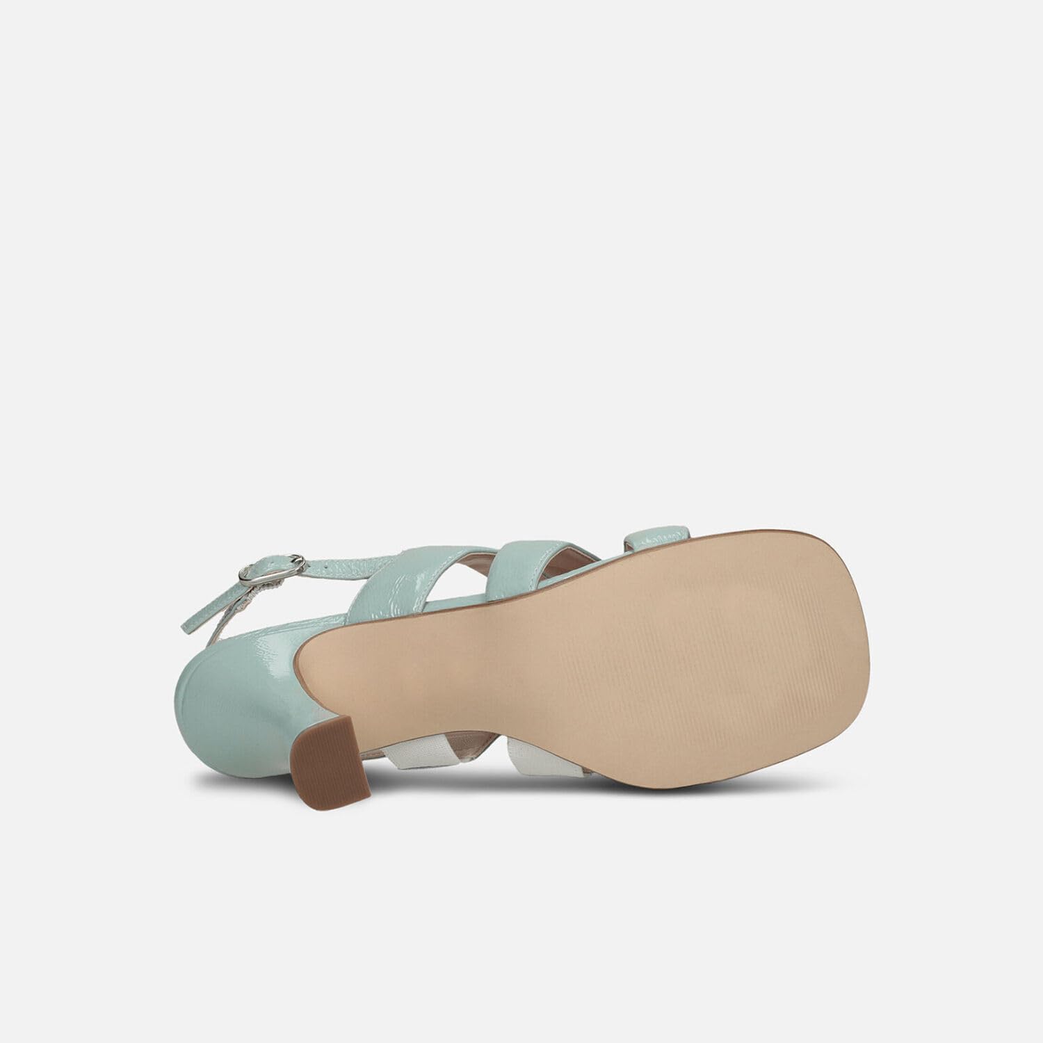 Bata Sandales femme cuir talon 9 cm élégantes