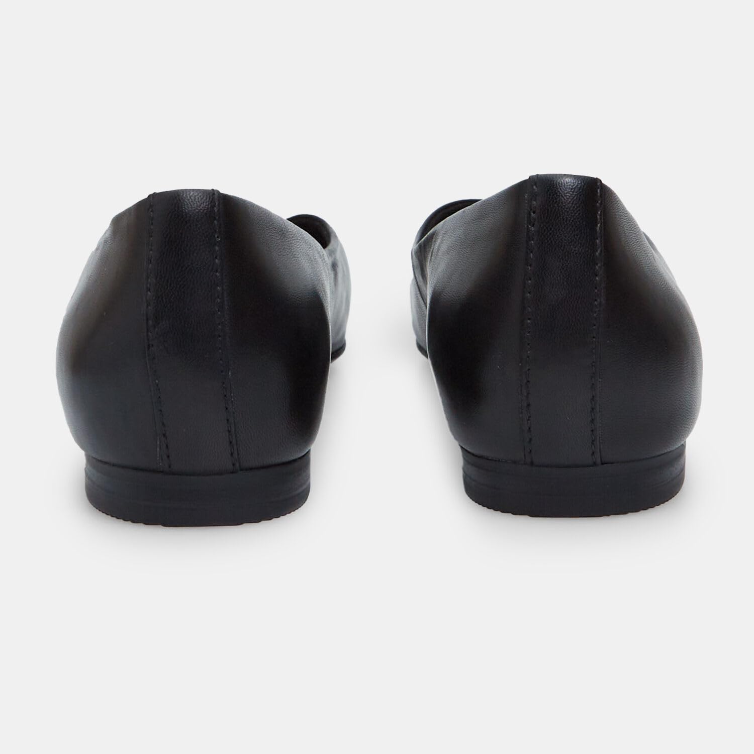Bata ballerines cuir femme bout allongé confort