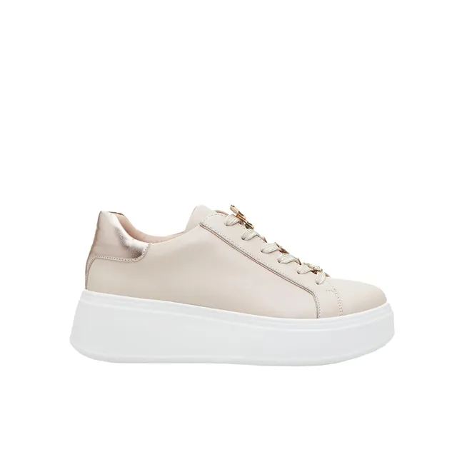 Bata Sneakers baskets plateforme femme 3 cm lacets