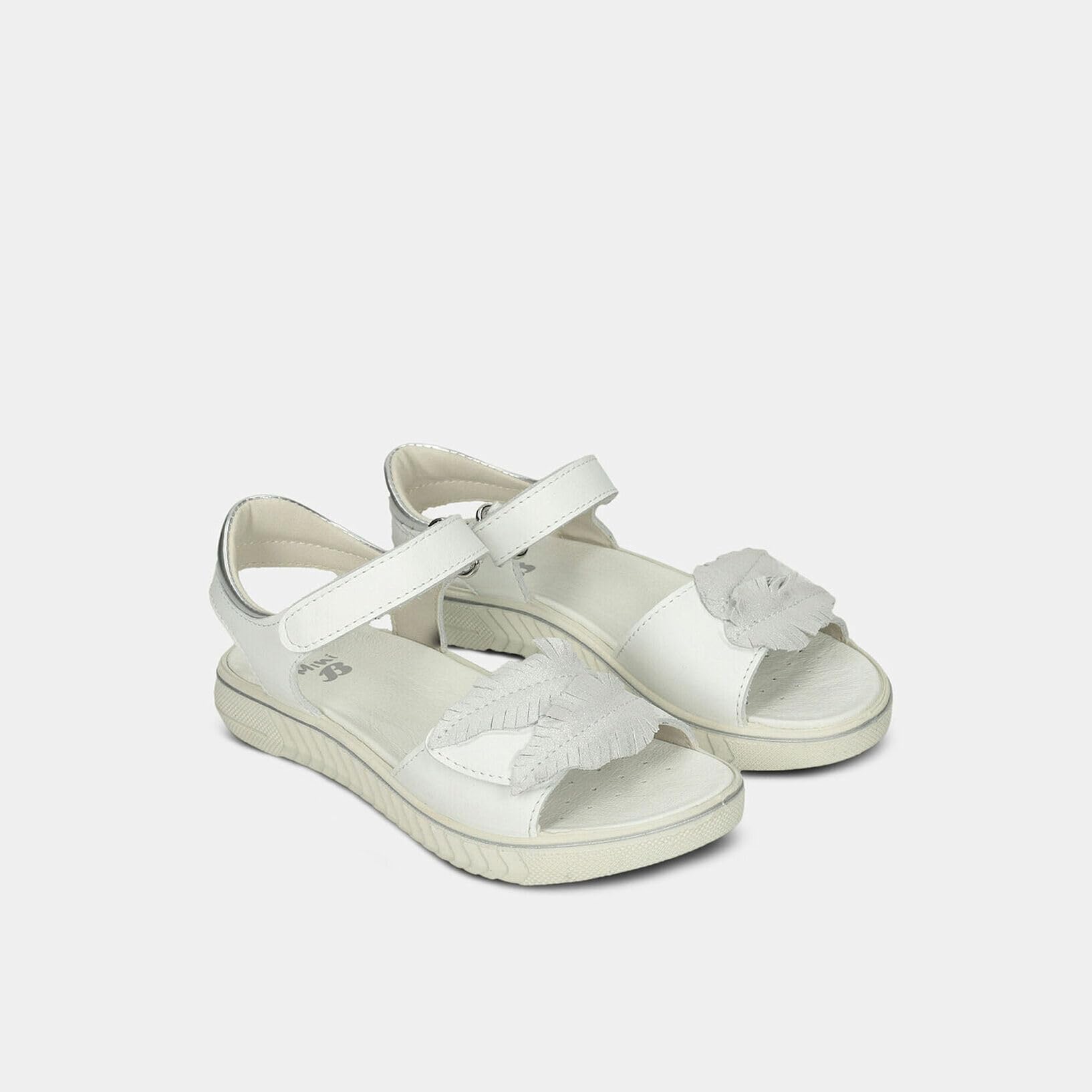 Bata sandales fille cuir confortables usage quotidien