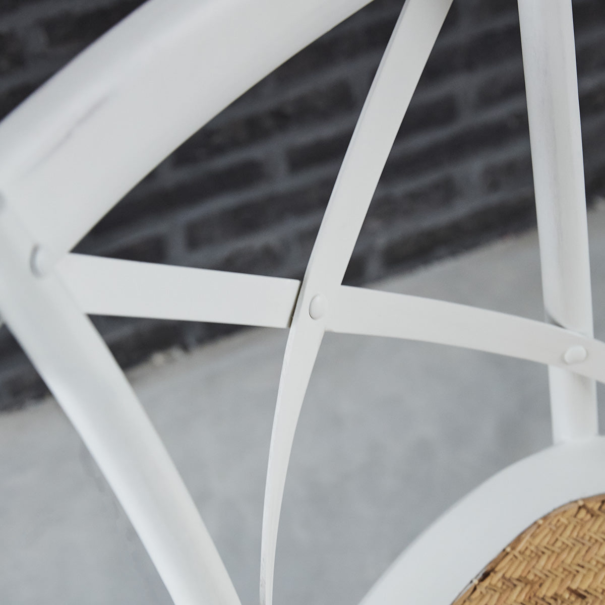 Berah Getah Londres chaise bistrot acajou rotin blanche