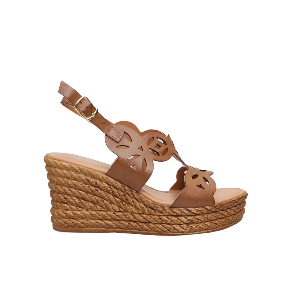 Bata Sandales femme compensées 8 cm été