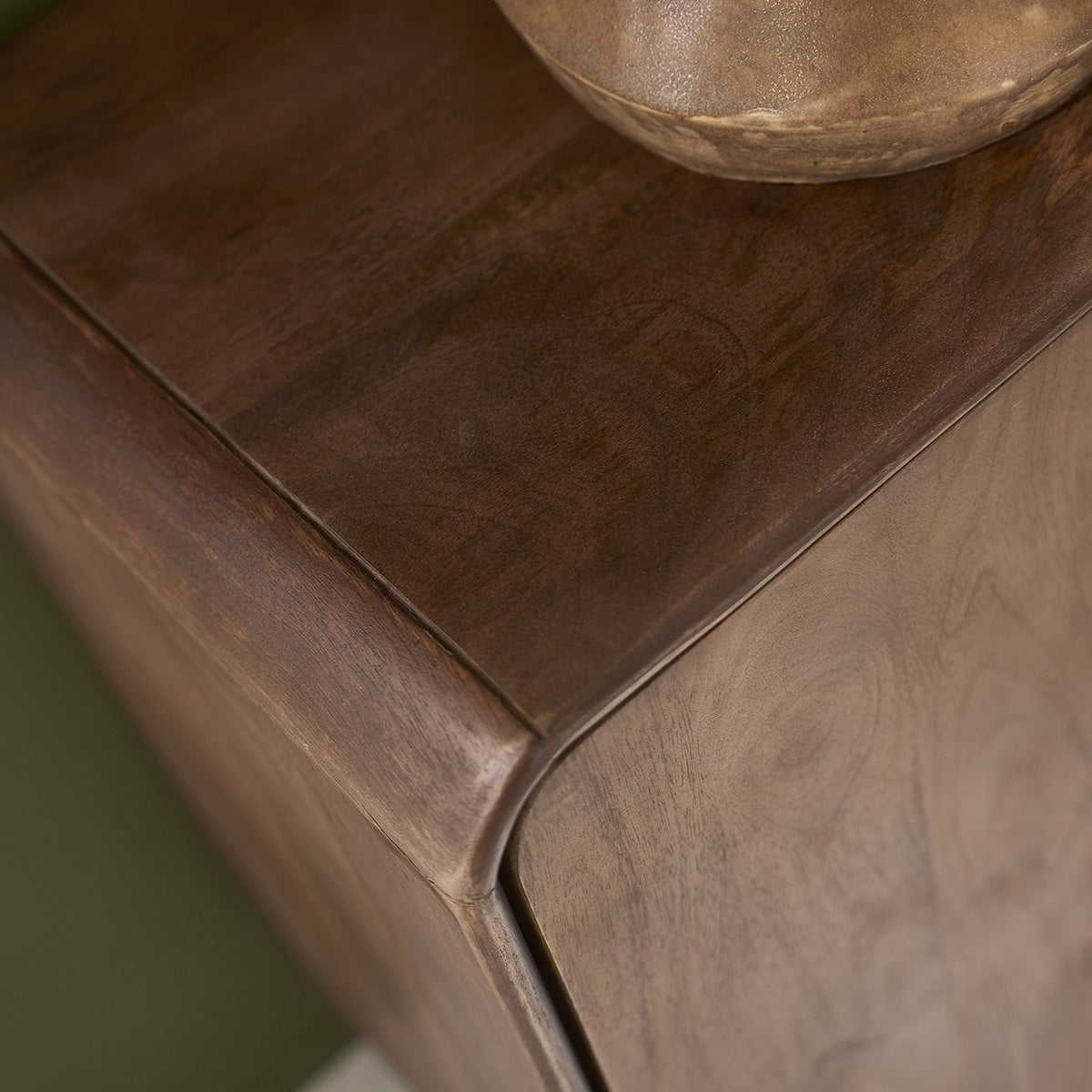Berah Getah Sofia buffet manguier massif 160 cm noyer