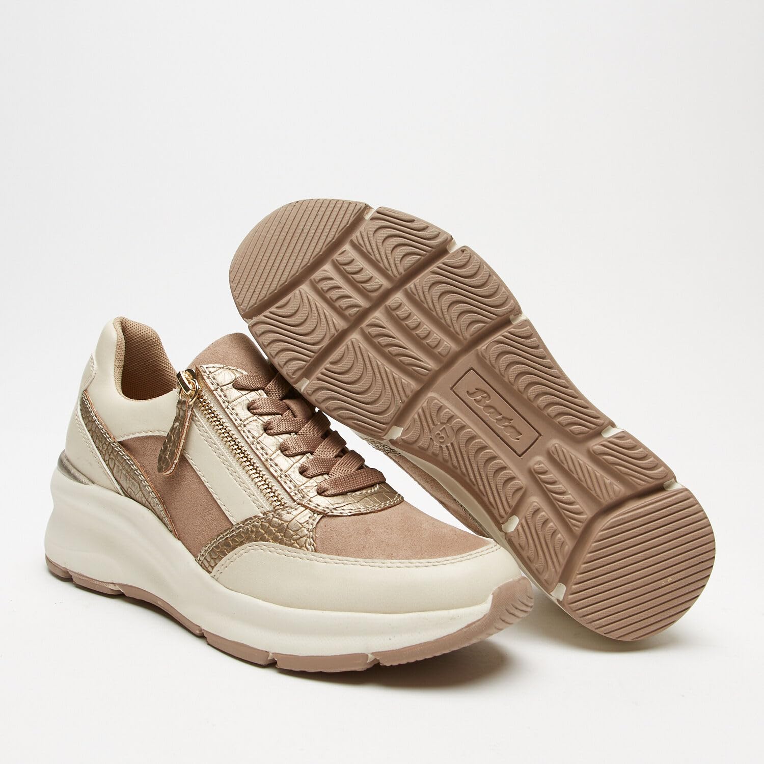 Bata Sneakers baskets compensées femme confort