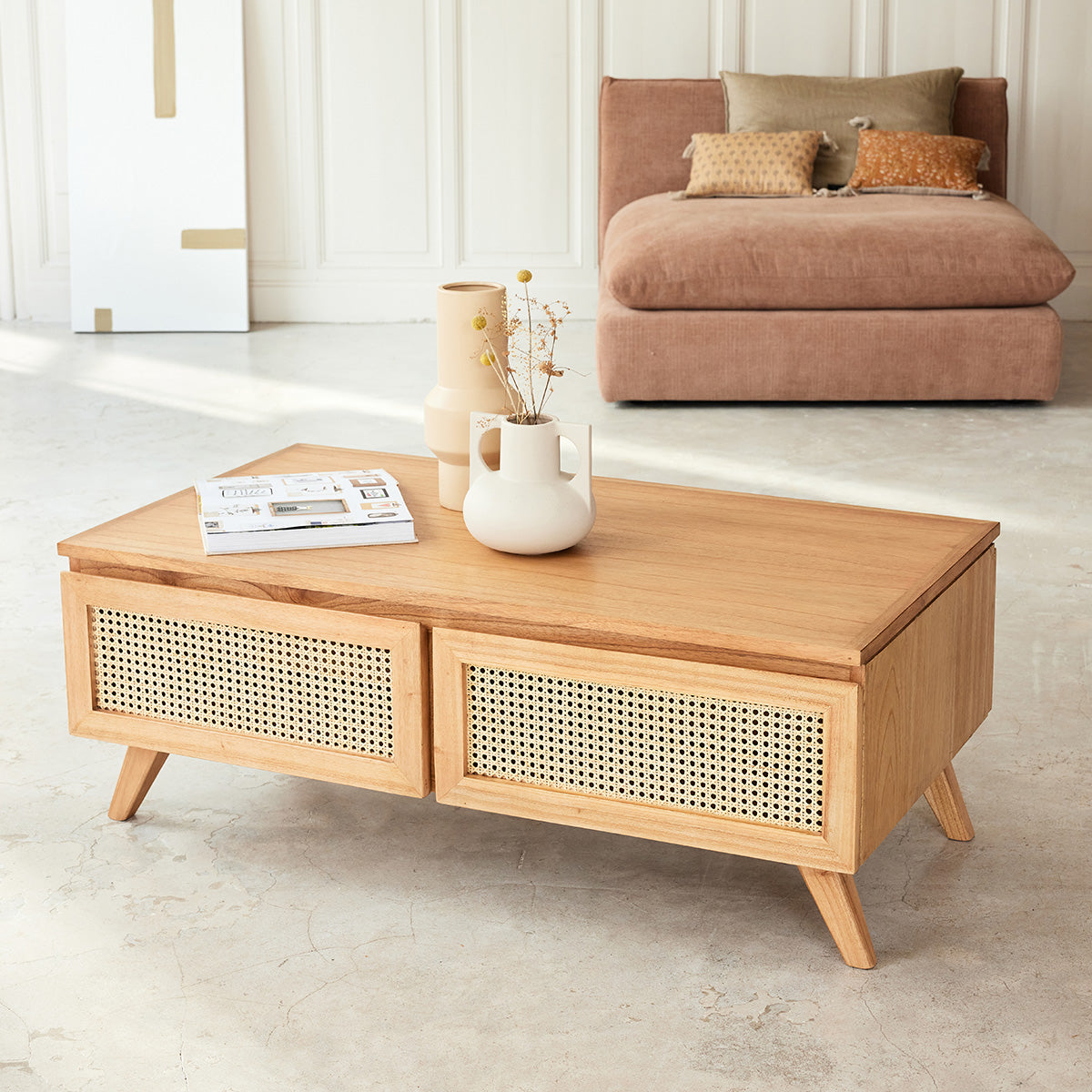 Berah Getah ISÉE table basse mindi cannage 110 4 tiroirs