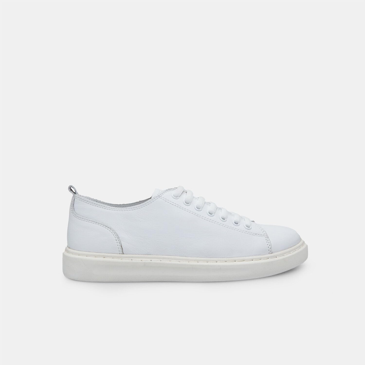 Bata sneakers cuir femme classique blanc confort