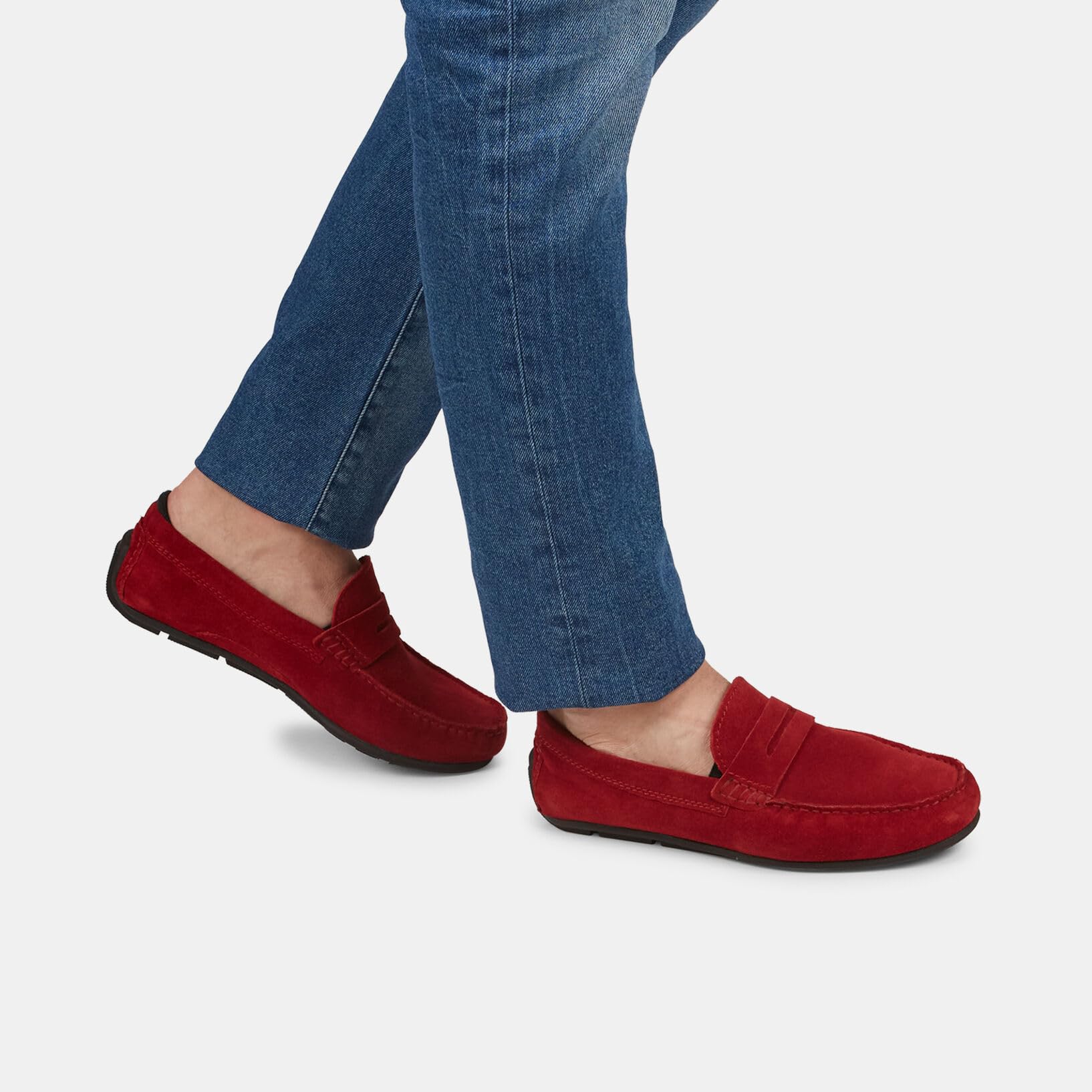 Bata Mocassins Homme suédine rouges confort cuir
