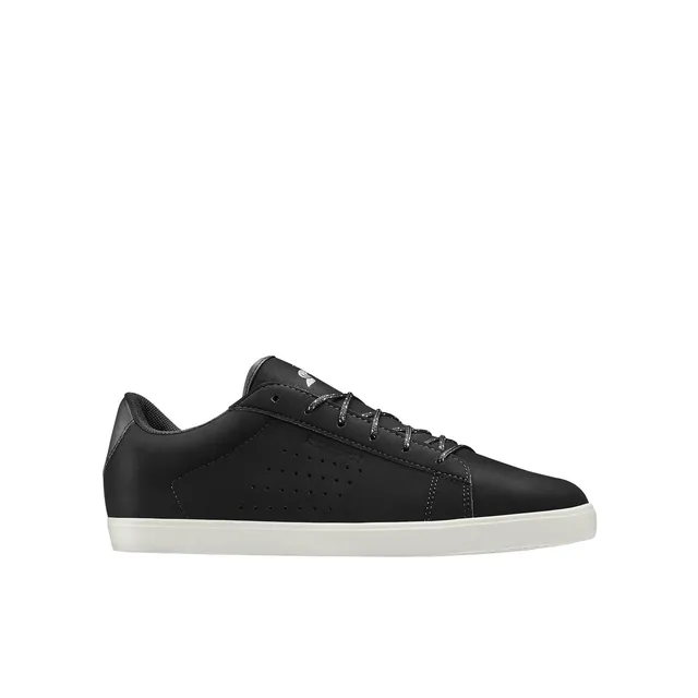 Bata North Star Striker Sneakers femme gomme