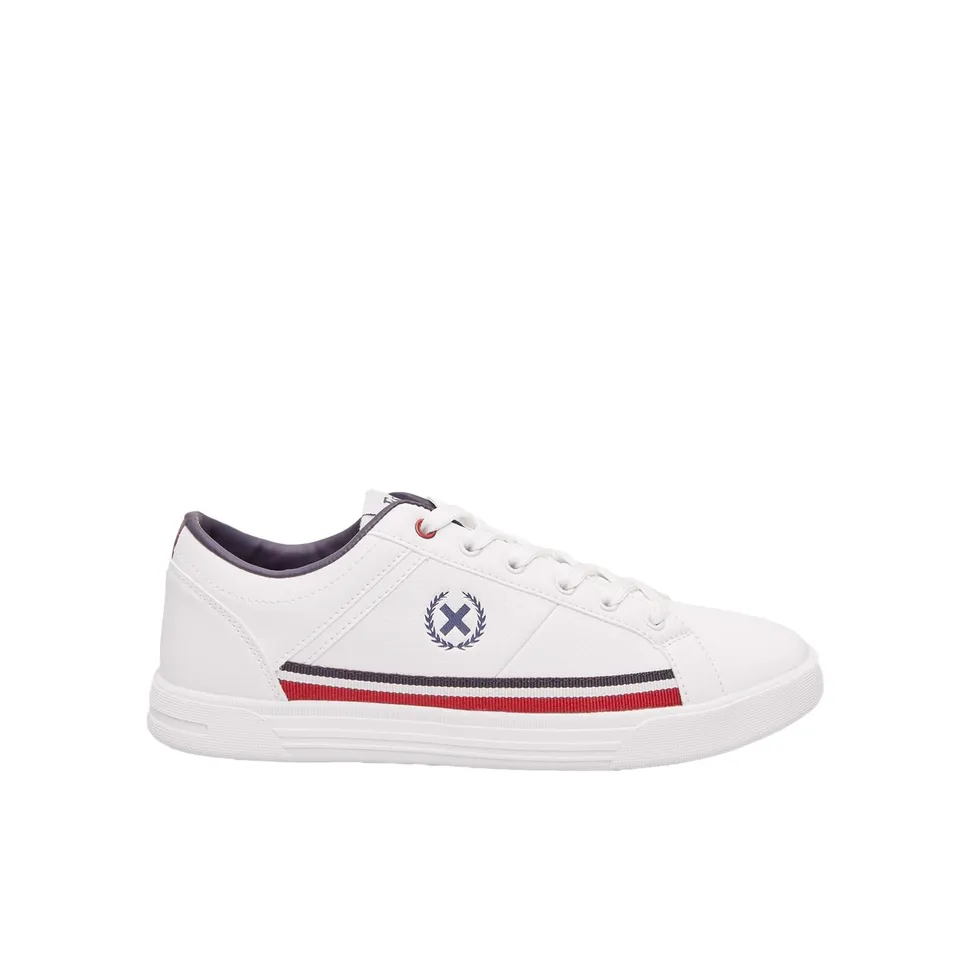 Bata Sneakers homme confortables usage ville