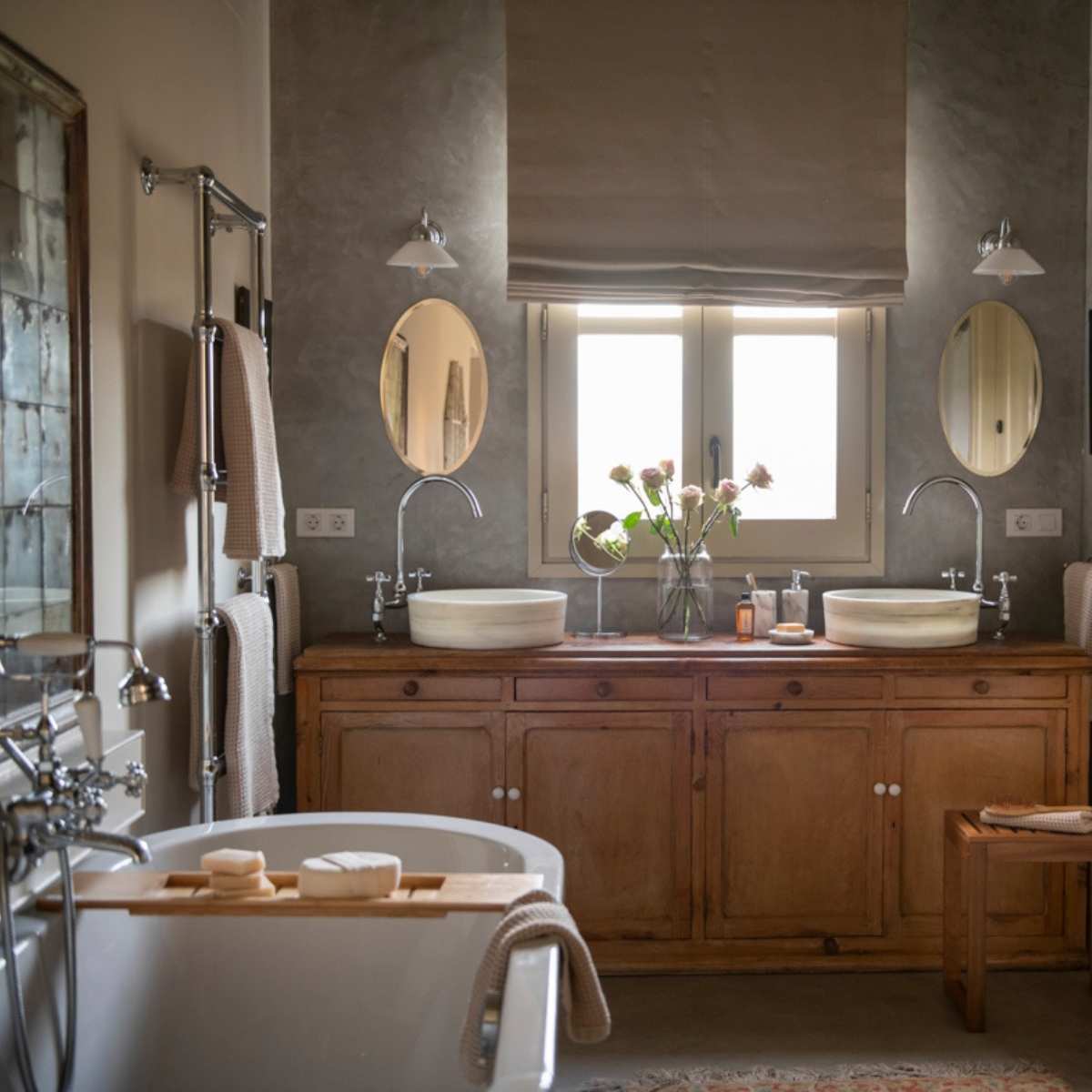 Andrea House Baño plateau baignoire bambou 73 cm