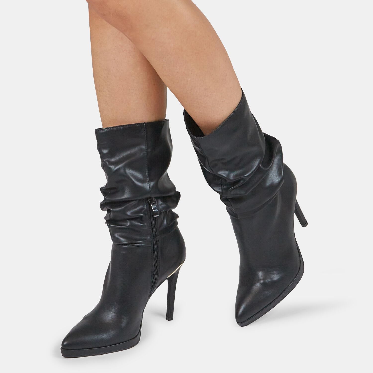 Bata Bottes femme bouclées talon aiguille soirée