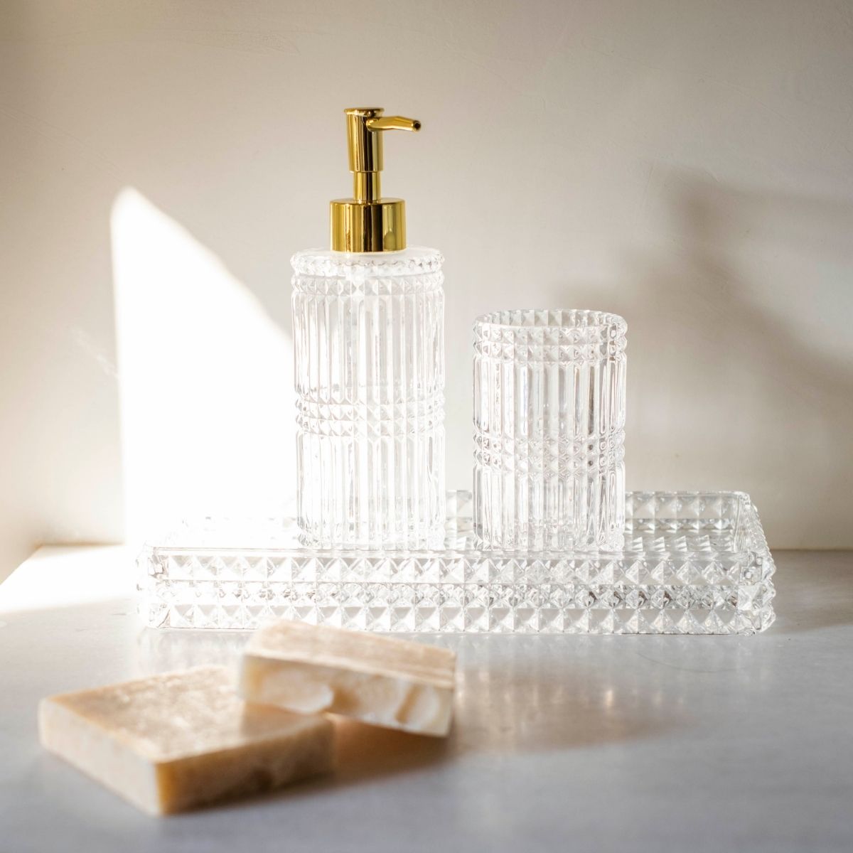 Andrea House Baño distributeur savon verre doré classique