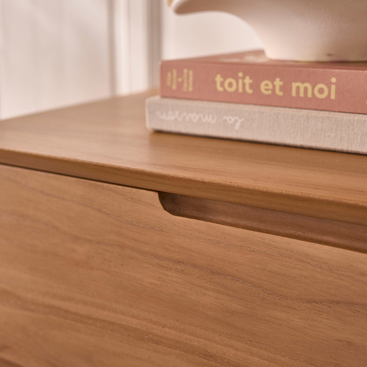 Berah Getah Gustave commode teck massif 110 cm 4 tiroirs