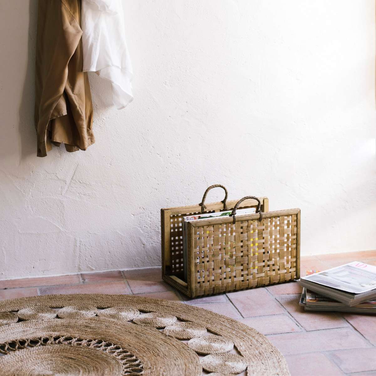 Andrea House porte-revues panier bambou marron