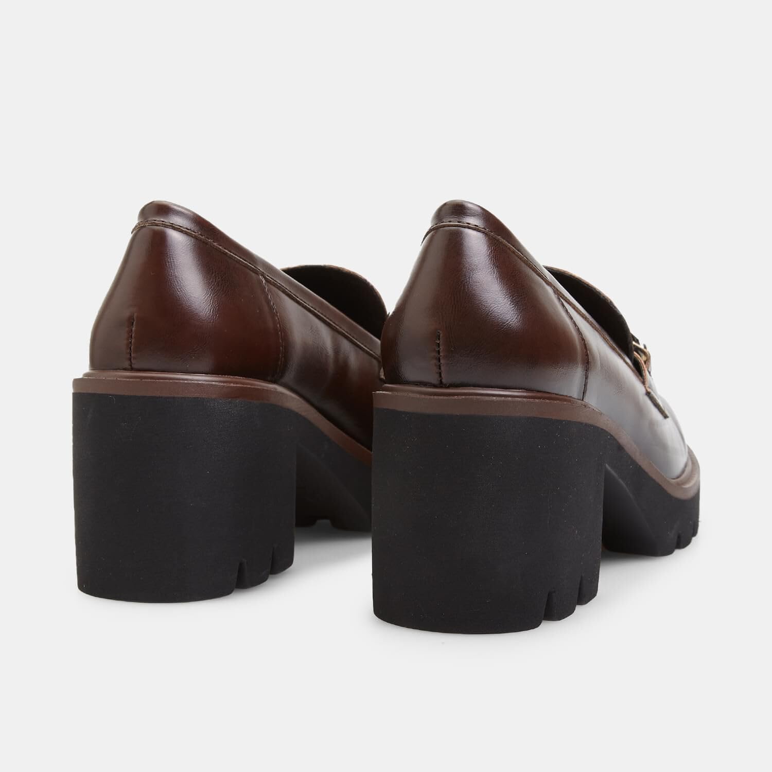 Bata mocassins femme à talon ville chic
