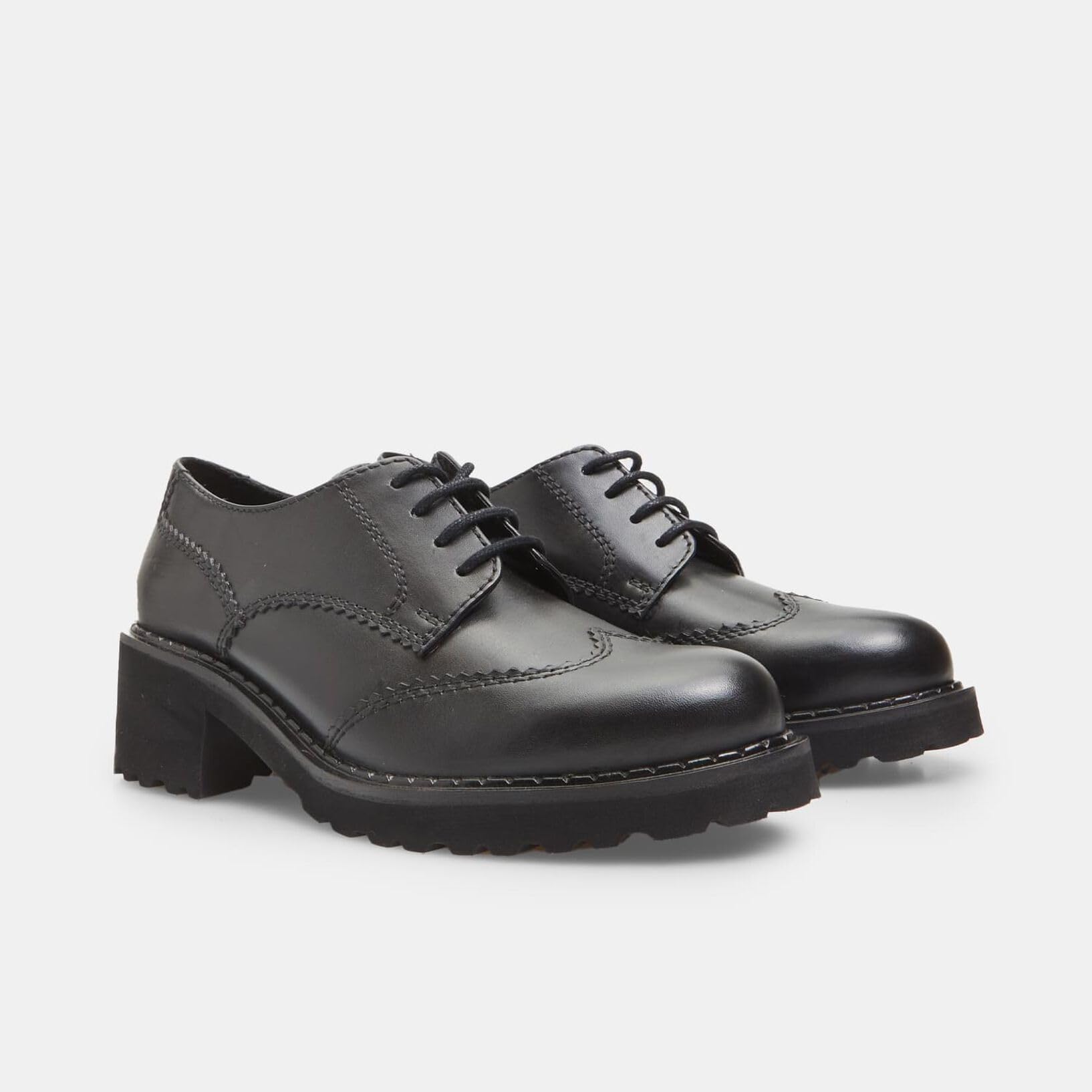 Bata chaussures à lacets femme cuir talon 4,5 cm