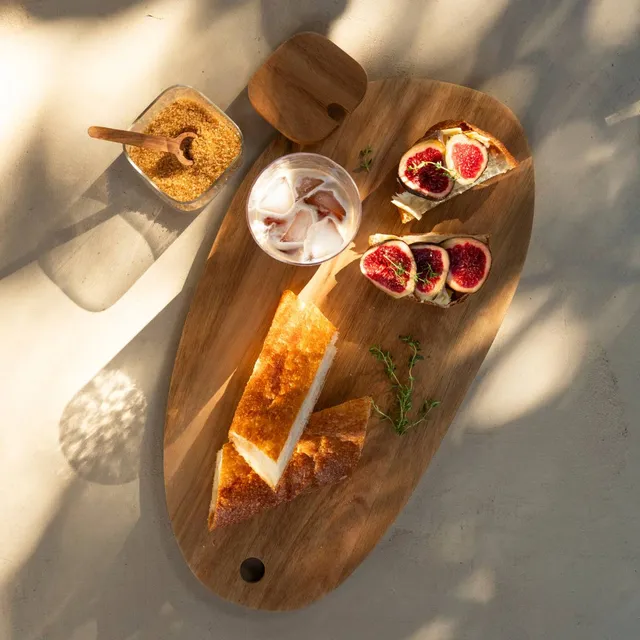 Andrea House planche à découper bois acacia 45 cm