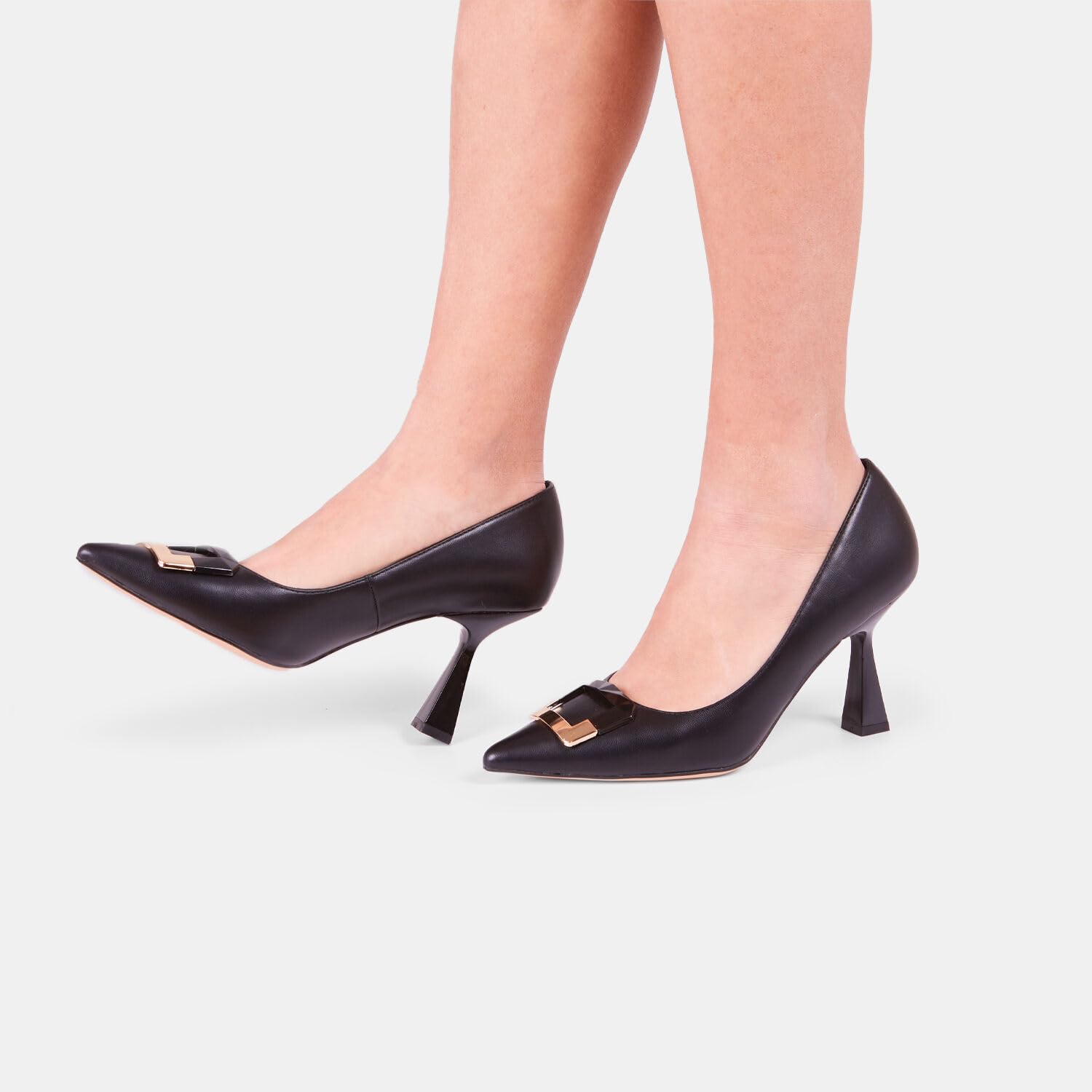 Bata Red Label escarpins talon midi boucle femme