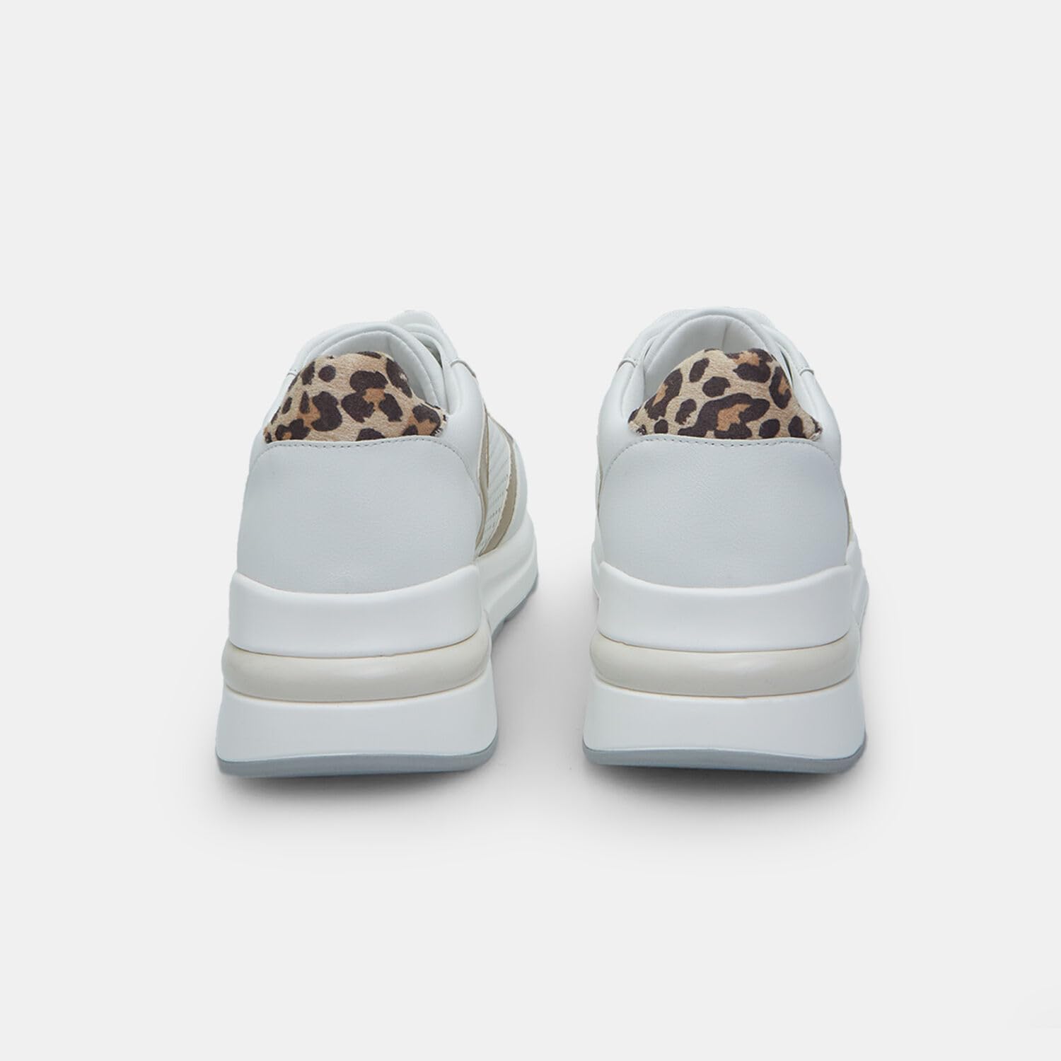 Bata Sneakers Femme Semelle Over Baskets ville blanc