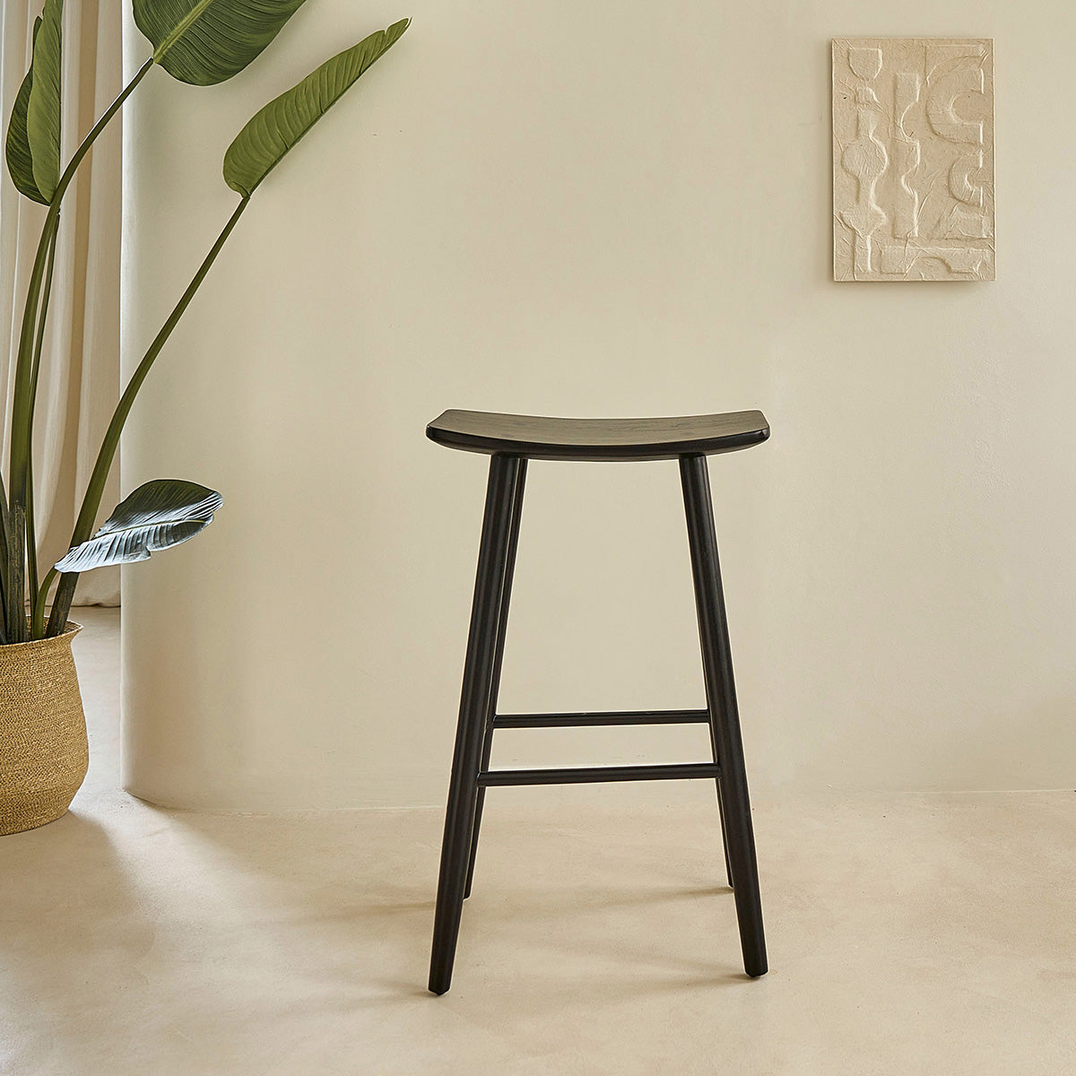 Berah Getah Ambre Tabouret de bar teck noir 75 cm
