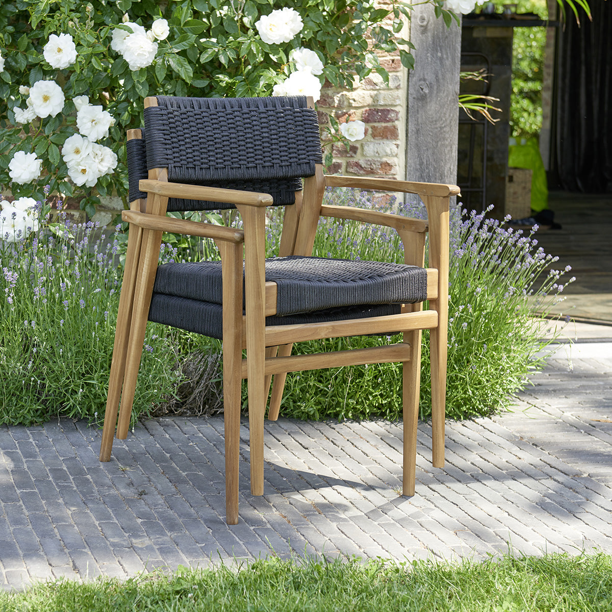Berah Getah Esther fauteuil jardin teck noir lot 2