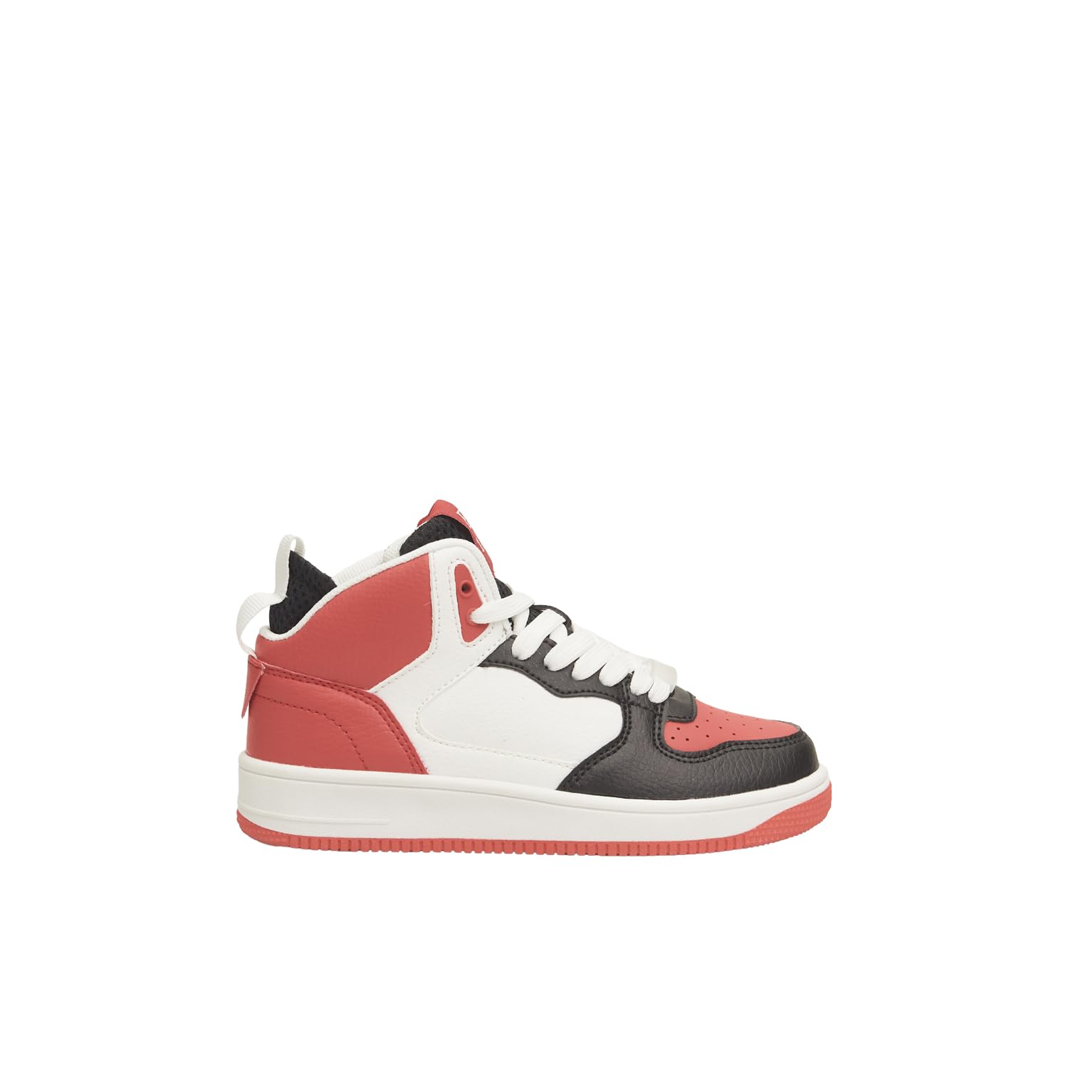 Bata Sneakers basket garçon confort quotidien