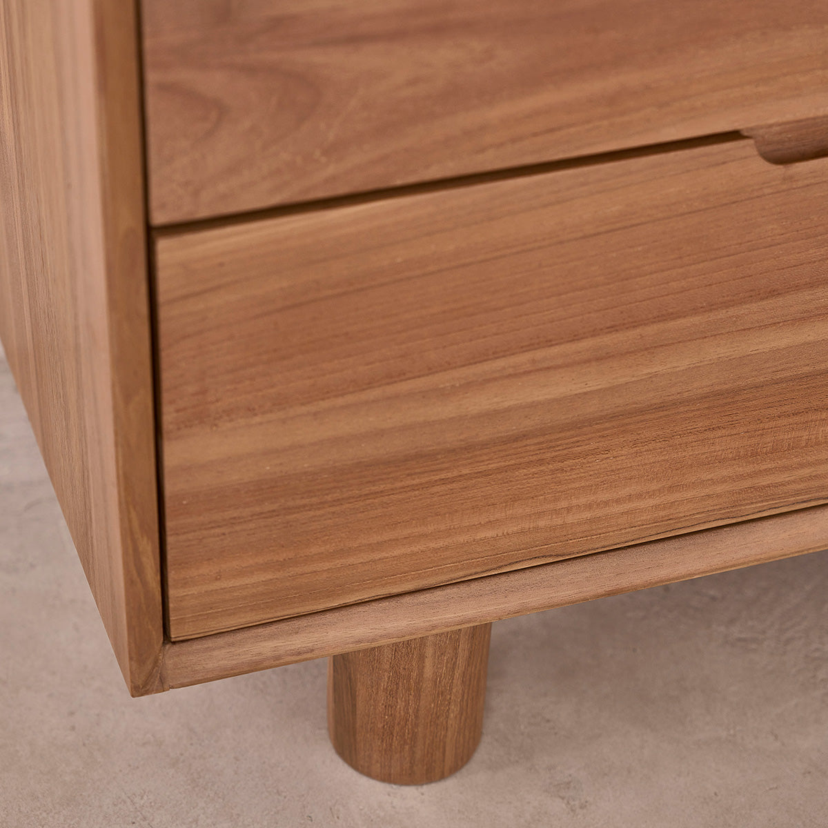 Berah Getah Gustave commode teck massif 110 cm 4 tiroirs