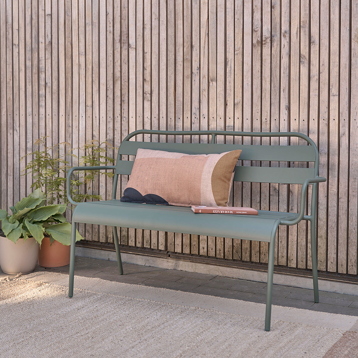 Berah Getah Zéphir banc vert 118 cm en aluminium